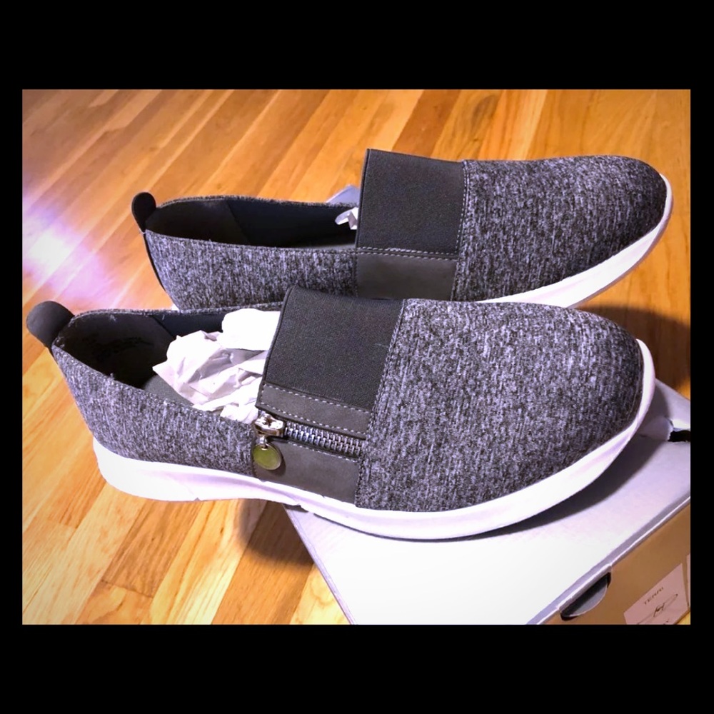 Cloud walkers size 11